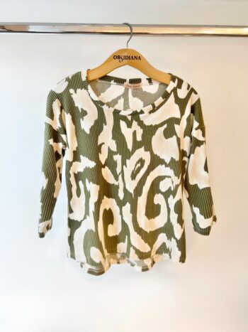 Remera Alfonsina Verde Animal
